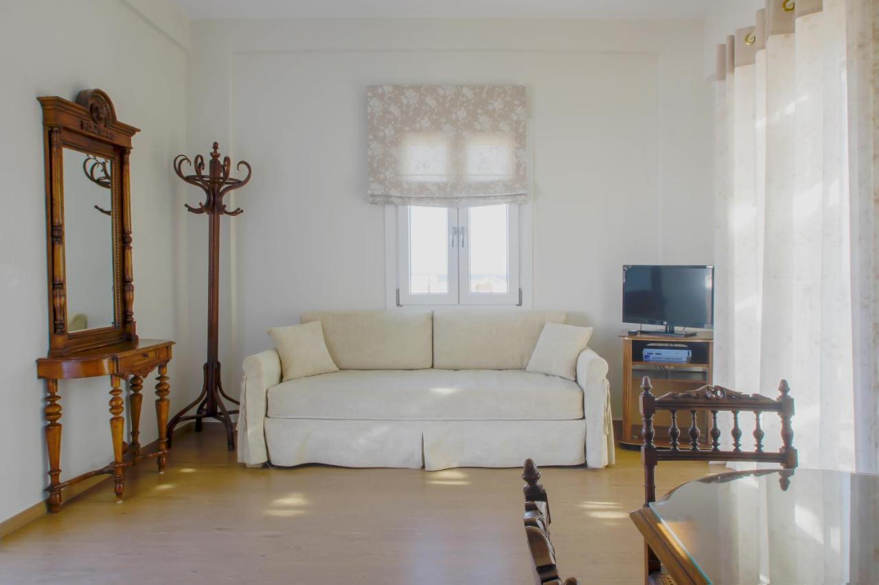 Emilia Luxury Apartments Megas Gialos - Nites Exterior photo
