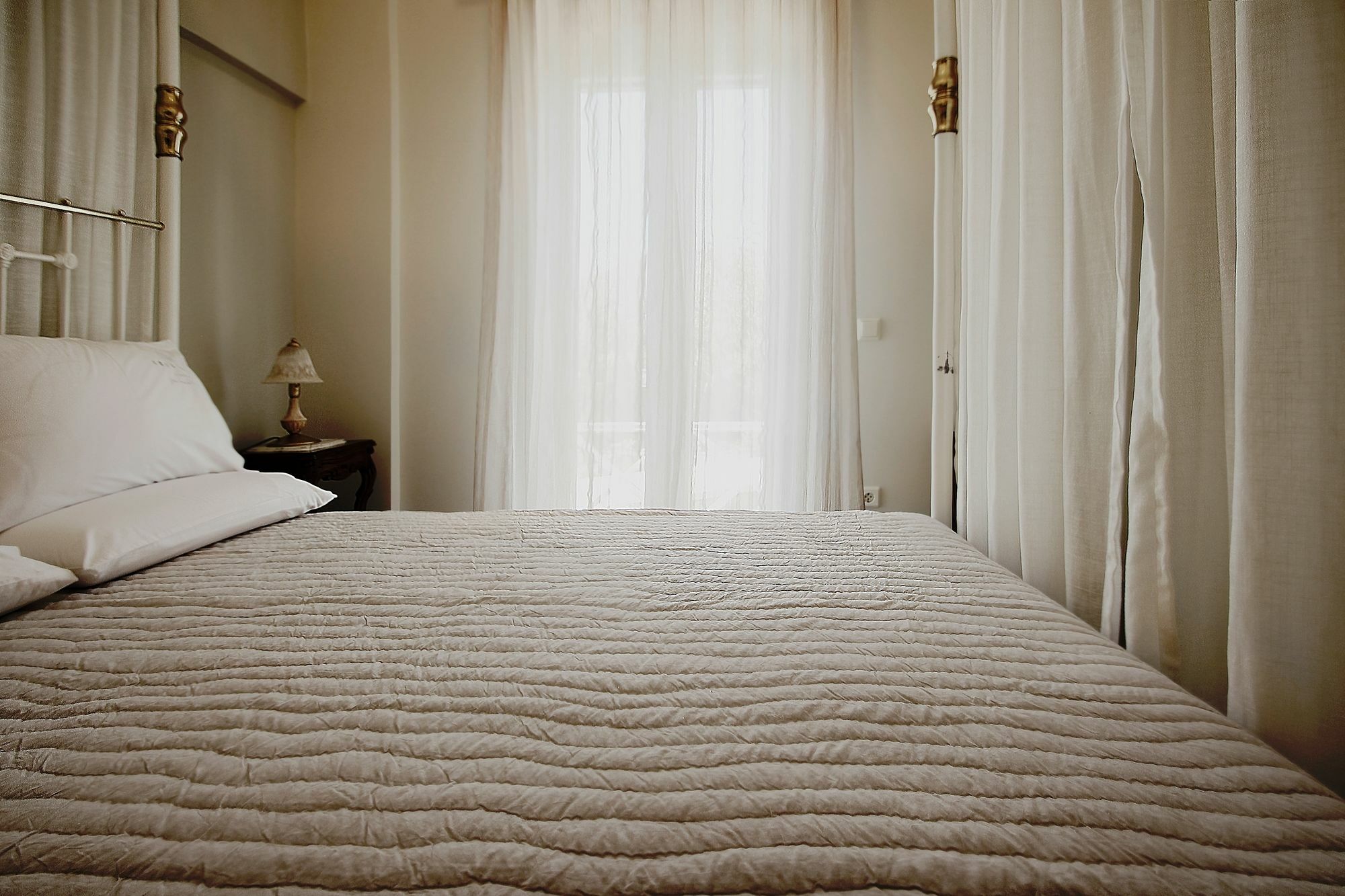 Emilia Luxury Apartments Megas Gialos - Nites Exterior photo