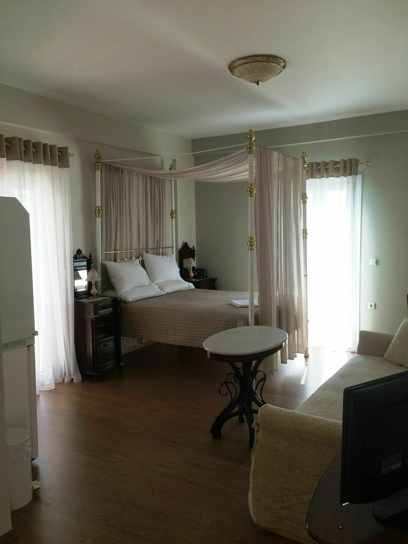 Emilia Luxury Apartments Megas Gialos - Nites Exterior photo